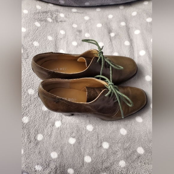 Nine West, size 8.5 heeled boots - Picture 3 of 14